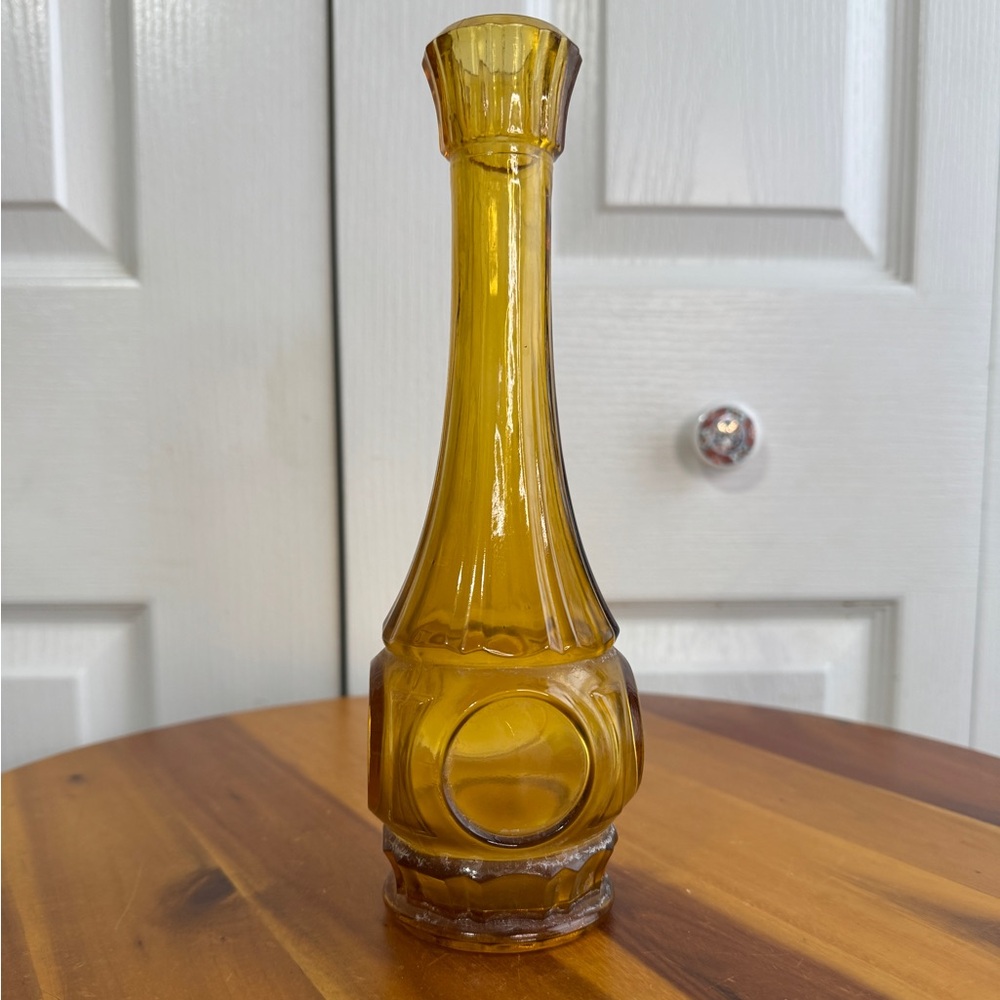 Wheaton amber glass bullseye bud vase